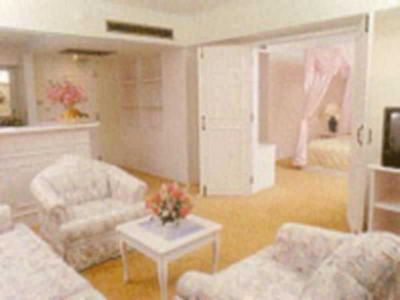 מה סאי Capital O 1115 Wang Thong Hotel Maesai מראה חיצוני תמונה